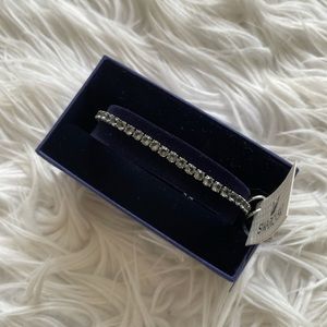 Swarovski diamond bracelet in grey/silver